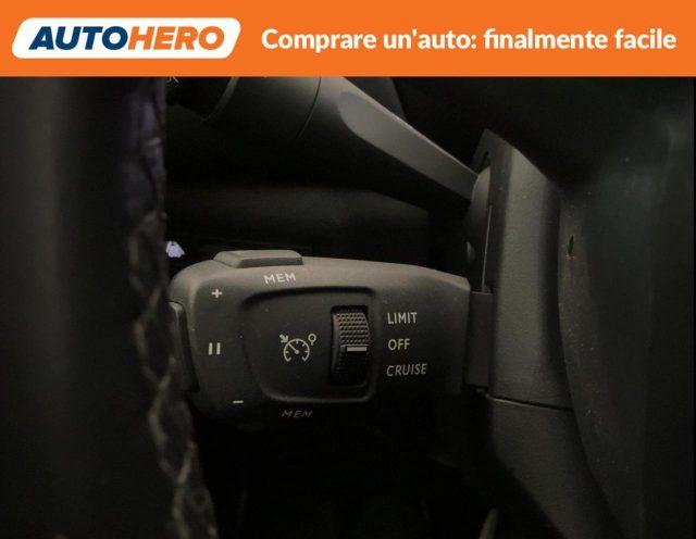 DS AUTOMOBILES DS 3 Crossback BlueHDi 110 So Chic