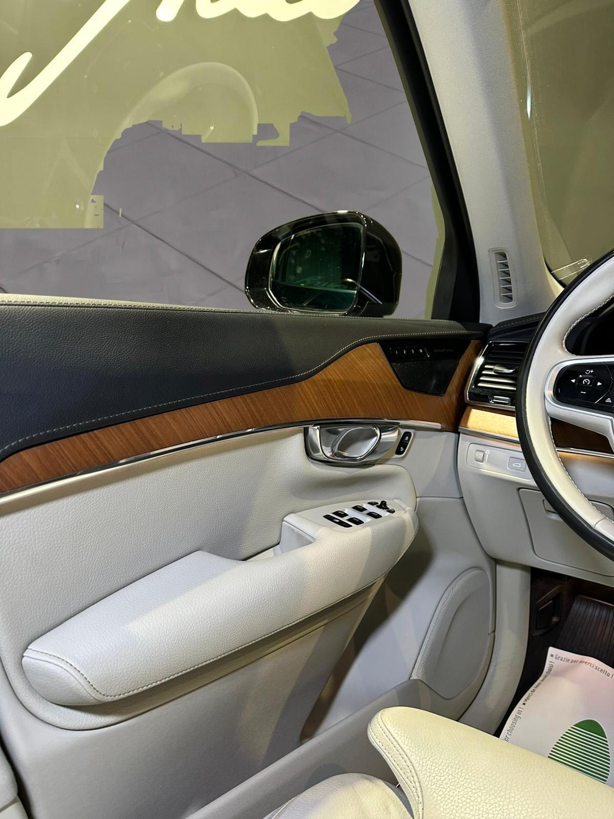 Volvo XC 90 XC90 B5 (d) AWD Geartronic 7 posti Inscription