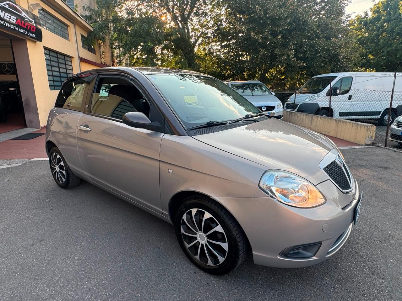 Lancia Ypsilon Anno 2009 1.2 Benzina C.D.F