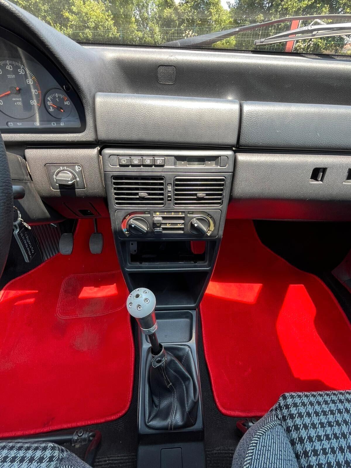 Fiat Uno turbo i.e. 3 porte Europa