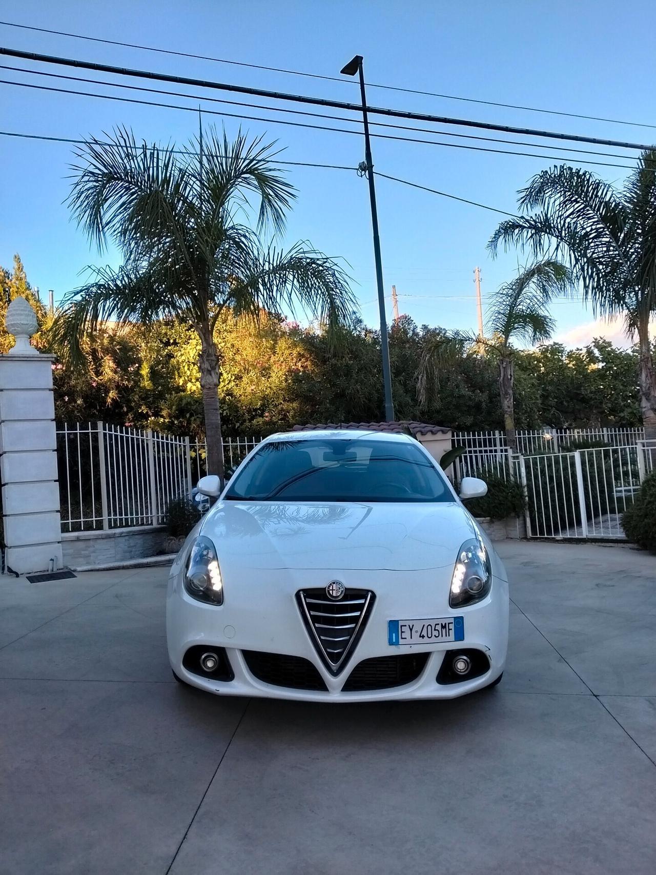 Alfa Romeo Giulietta 1.6 JTDm-2 105 CV Distinctive