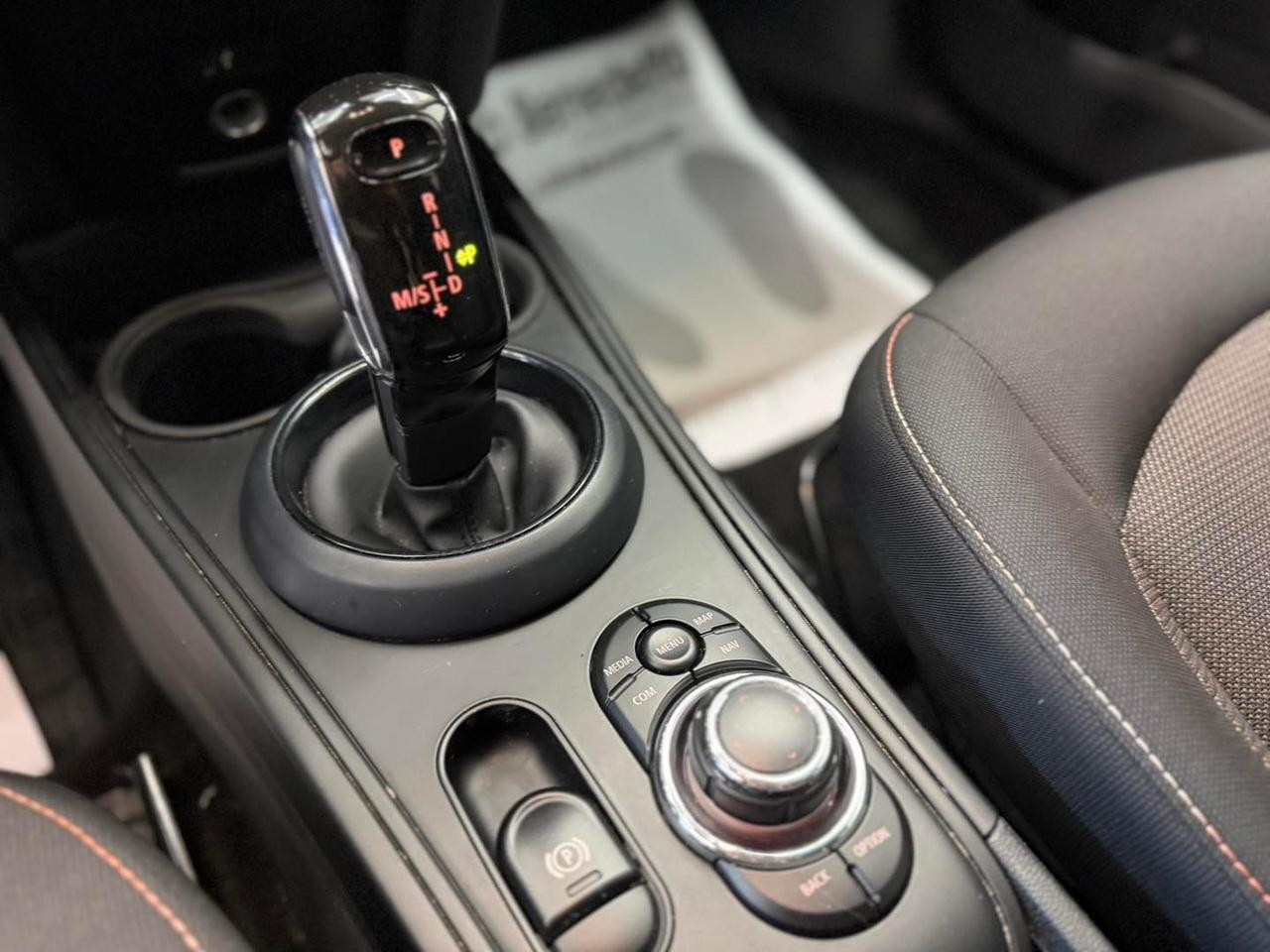 Mini Countryman 1.5 One D Business 116cv 2022