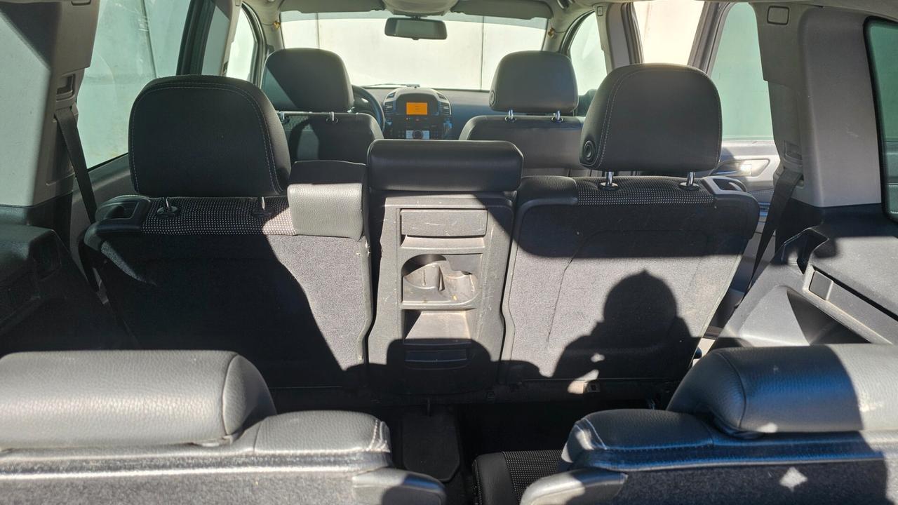 Opel Zafira 1.6 16V ecoM 94CV Cosmo