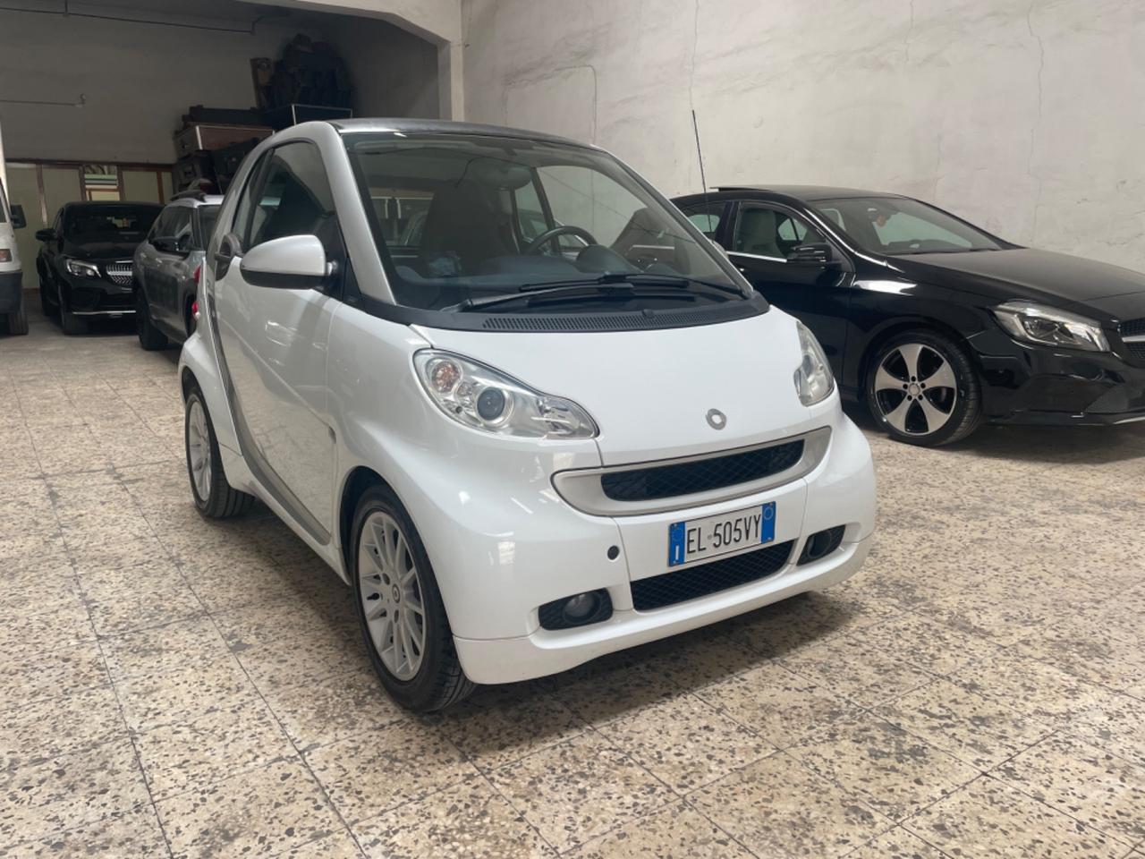 Smart ForTwo 1000 52 kW coupé passion