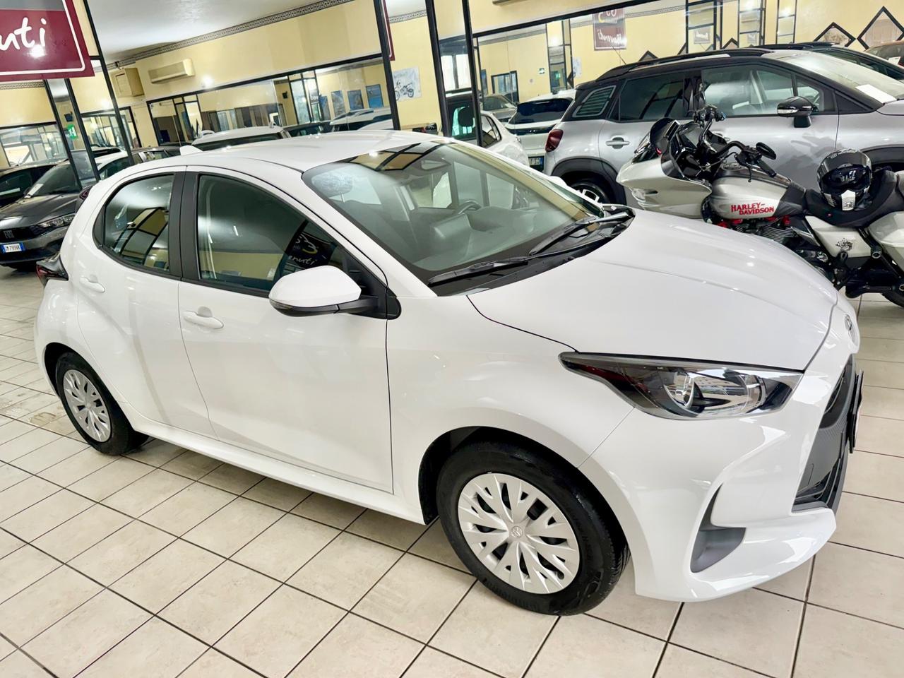 Toyota Yaris 1.5 Hybrid 5 porte Active