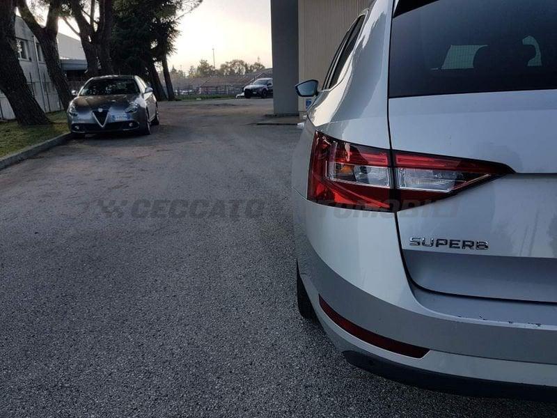 Skoda Superb Superb Wagon 2.0 tdi evo Executive 150cv dsg