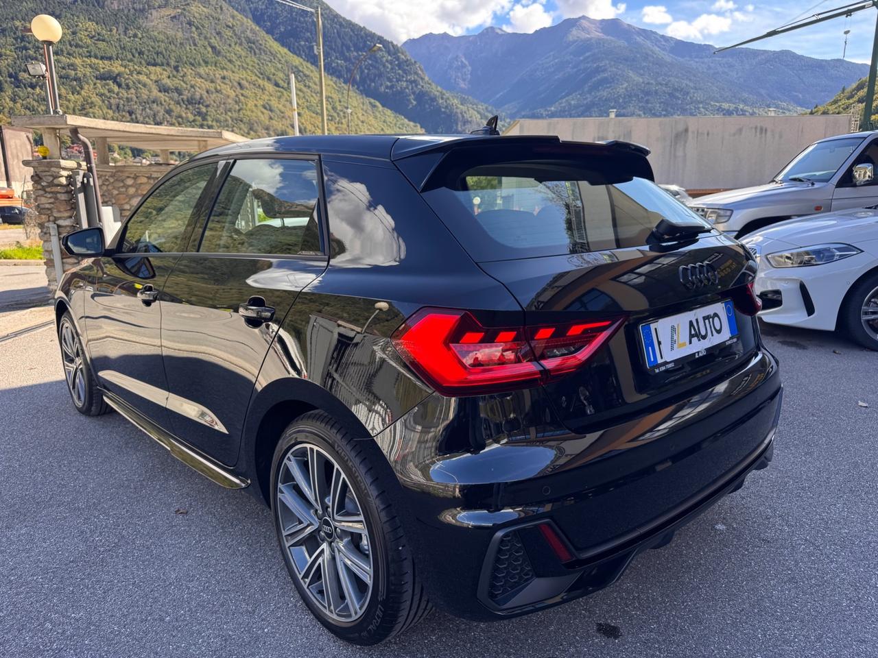 Audi A1 SPB 30 TFSI S tronic Identity Black