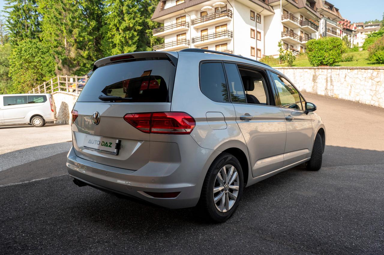 Volkswagen Touran 2.0TDI 7 POSTI