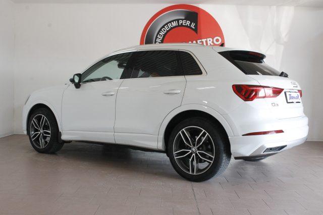 AUDI Q3 35 TFSI S tronic Business Advanced