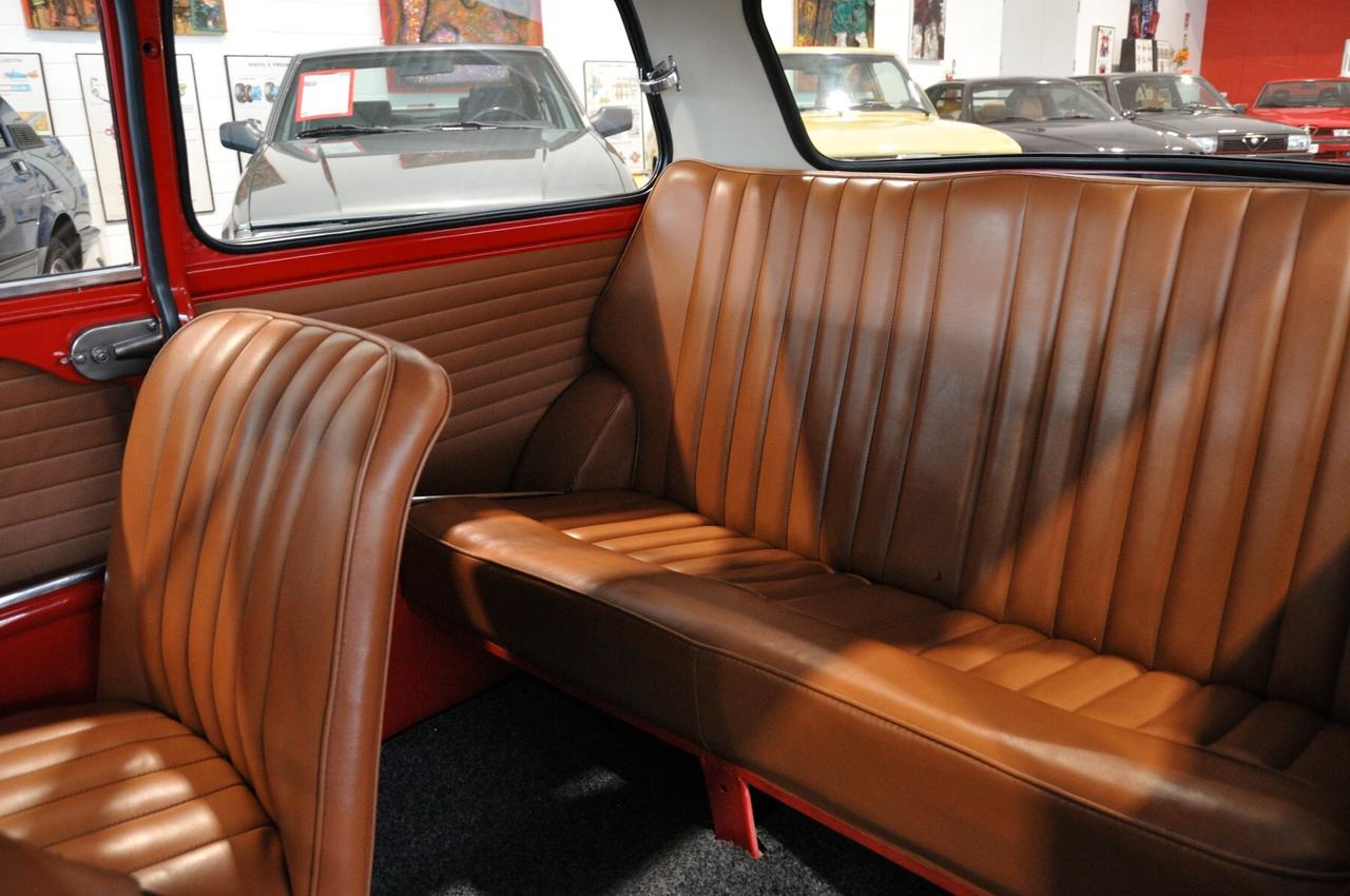 Innocenti Mini replica Morris Cooper S 1275