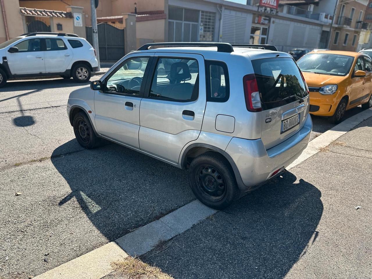 Suzuki Ignis 1.3i 16V cat 4WD GL