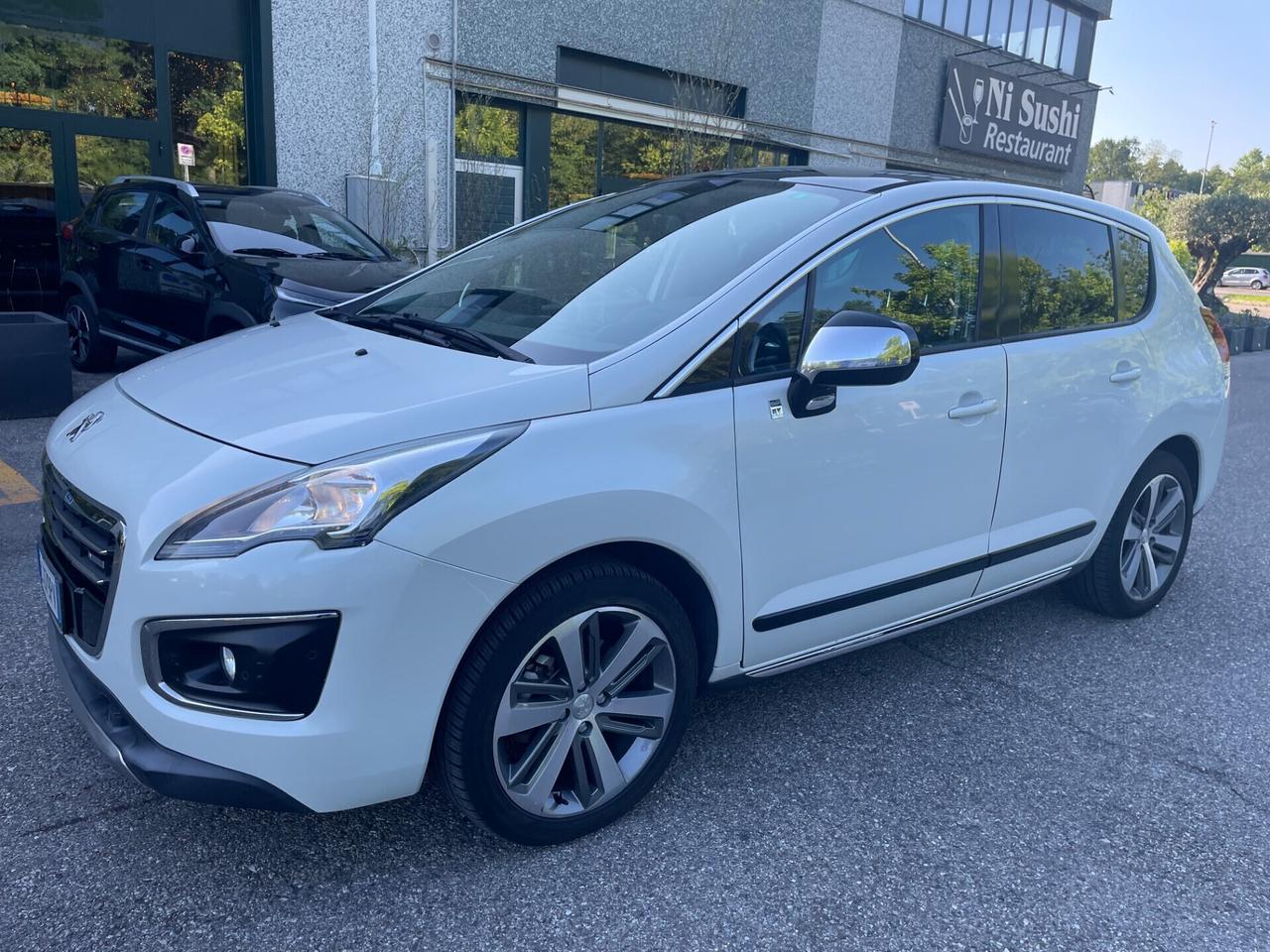Peugeot 3008 HYbrid4*Tetto*Full optional*