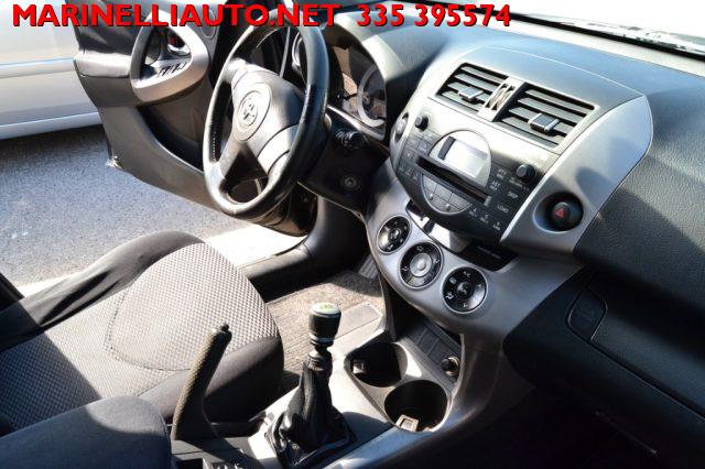 TOYOTA RAV 4 2.2 D-4D 136CV