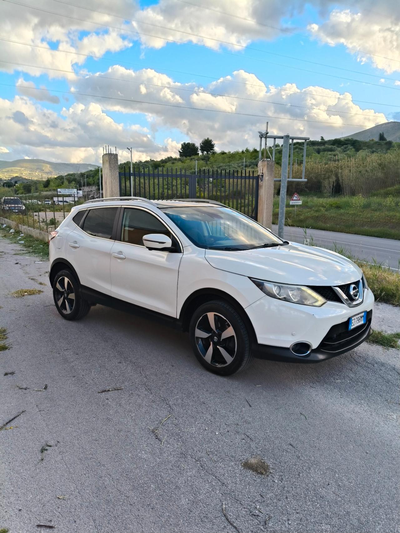 Nissan Qashqai 1.5 dCi Tekna
