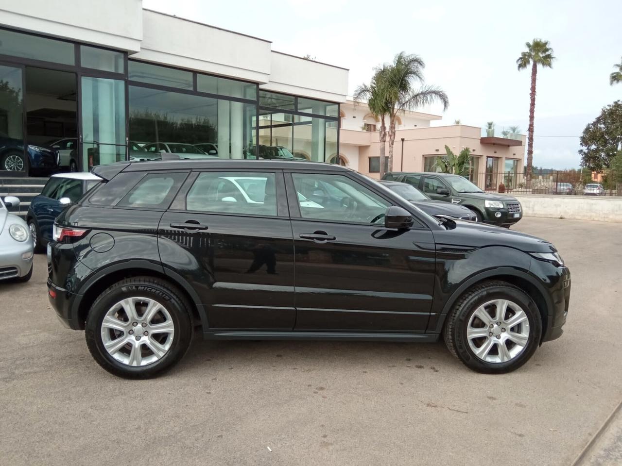 Land Rover Range Rover Evoque 2.0 TD4 SE Dynamic