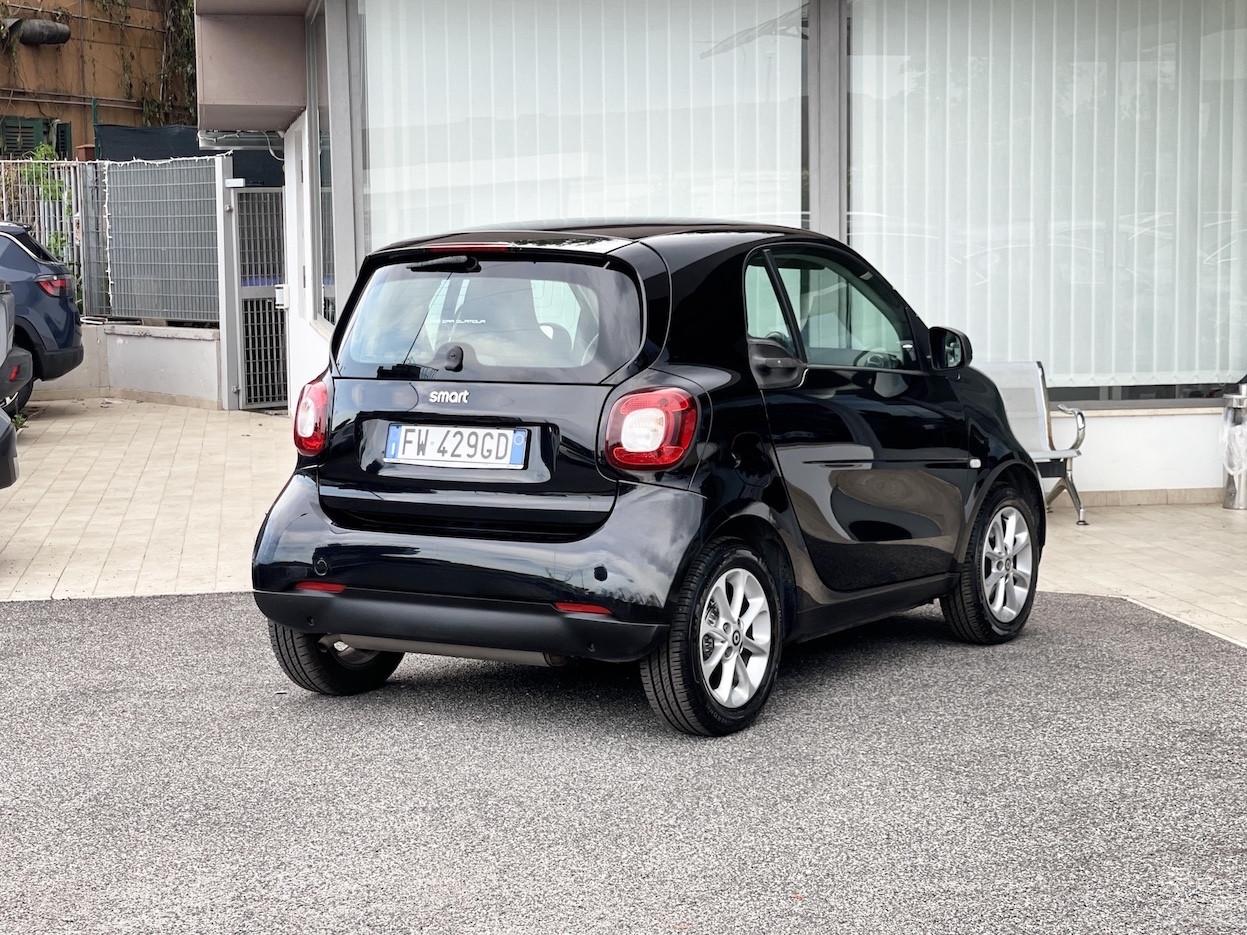 Smart ForTwo 1.0 Benzina 71CV E6 Automatica - 2019