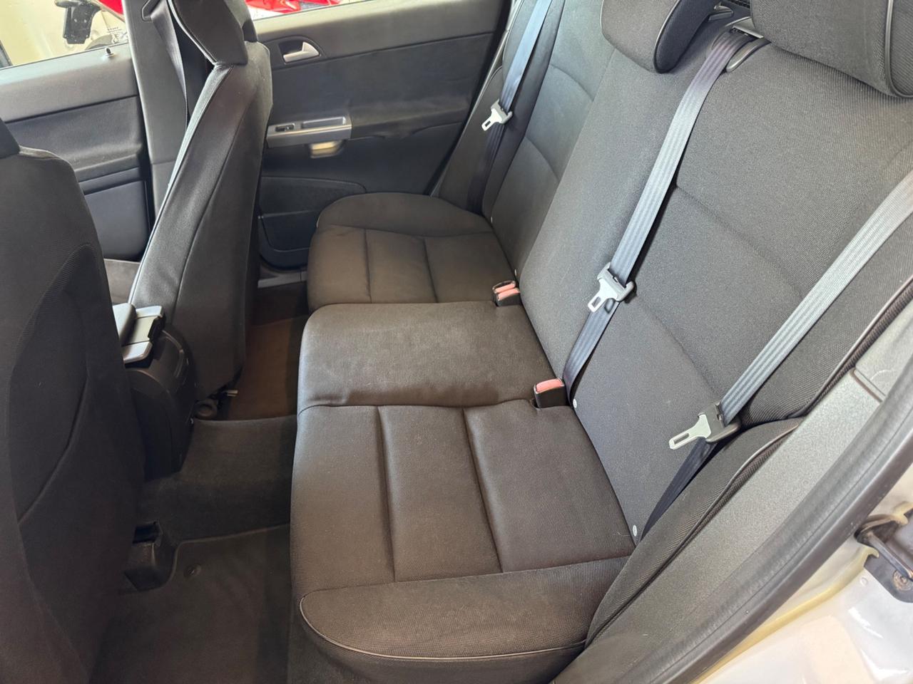 Volvo V50 D4 R-design