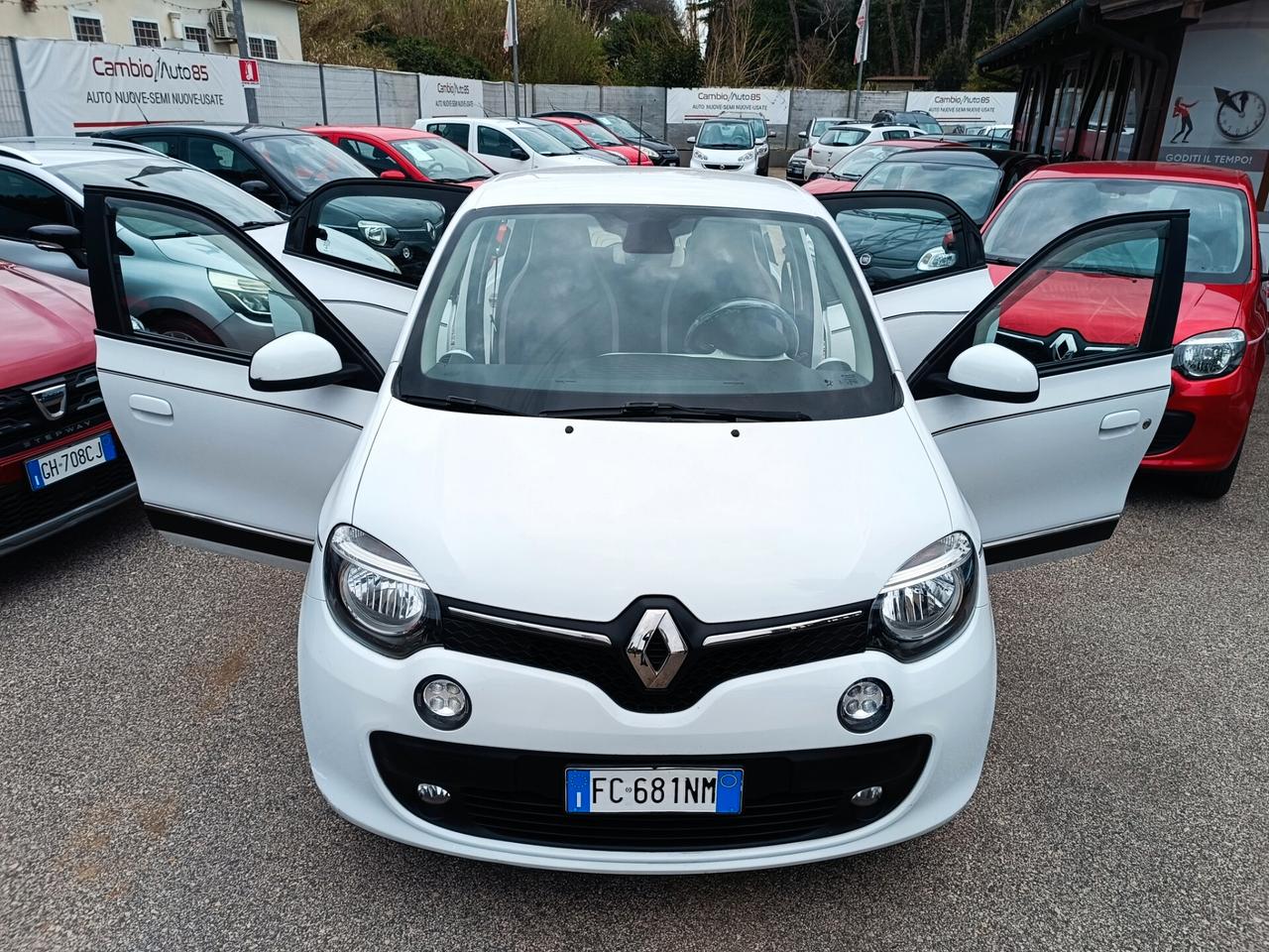 Renault Twingo SCe Lovely
