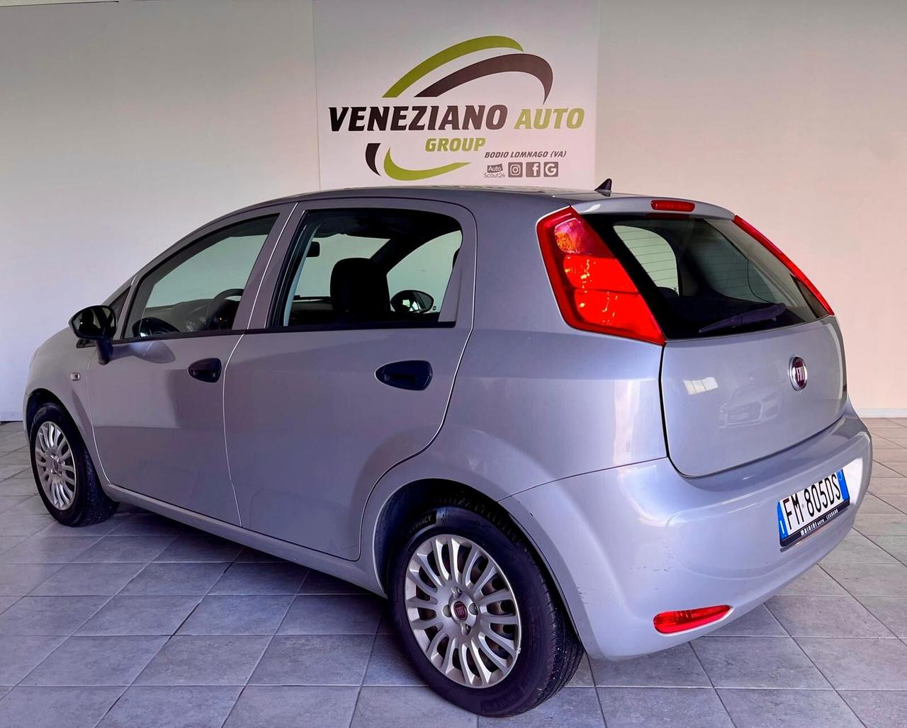 Fiat Punto 1.3 MJT II S&S 95 CV 5 porte Street