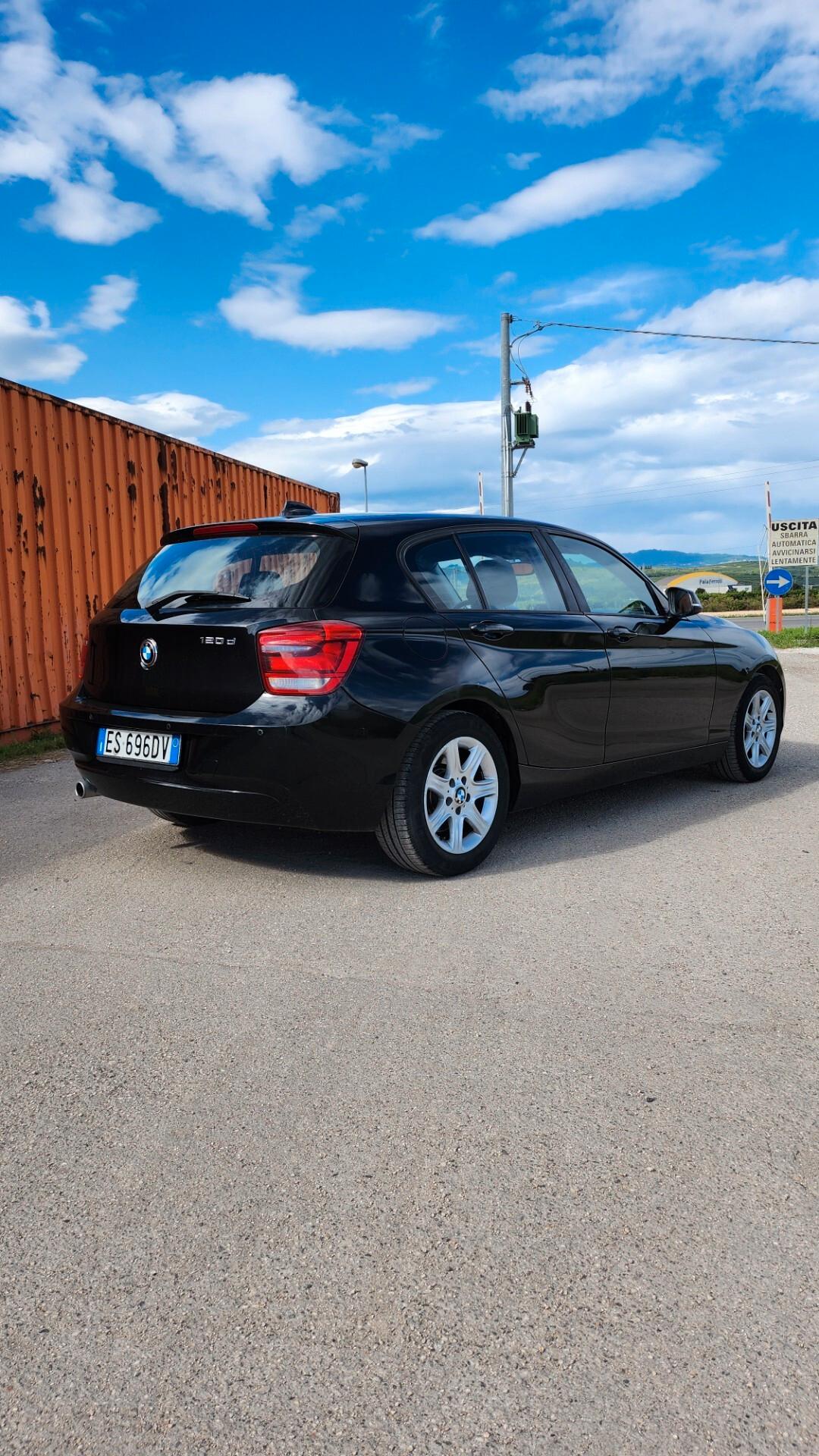 Bmw 120 120d 5p. Business