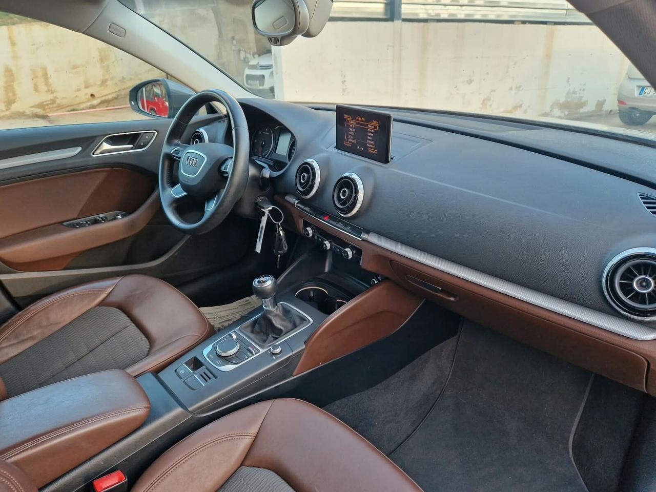Audi A3 2.0 TDI 150 CV clean diesel Ambition