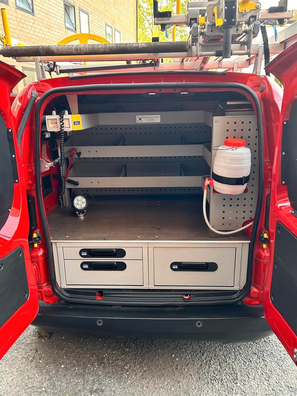 Fiat Fiorino 1.3 MJT 95CV Cargo Adventure