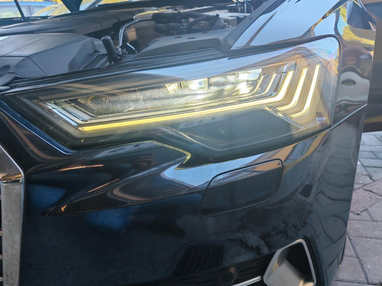 Audi A6 Avant 40 2.0 TDI Mild Hybrid Incidentata