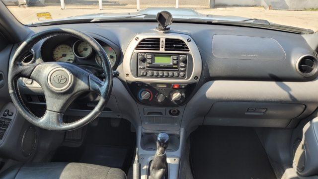 TOYOTA RAV 4 RAV4 2.0 Tdi D-4D cat 5 porte Sol