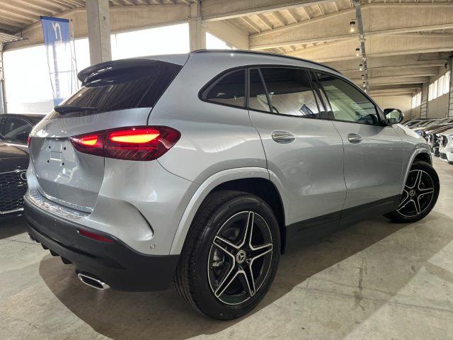 MERCEDES-BENZ GLA 200 Autom. AMG Line Premium Plus Pack Night/"19/Navig.