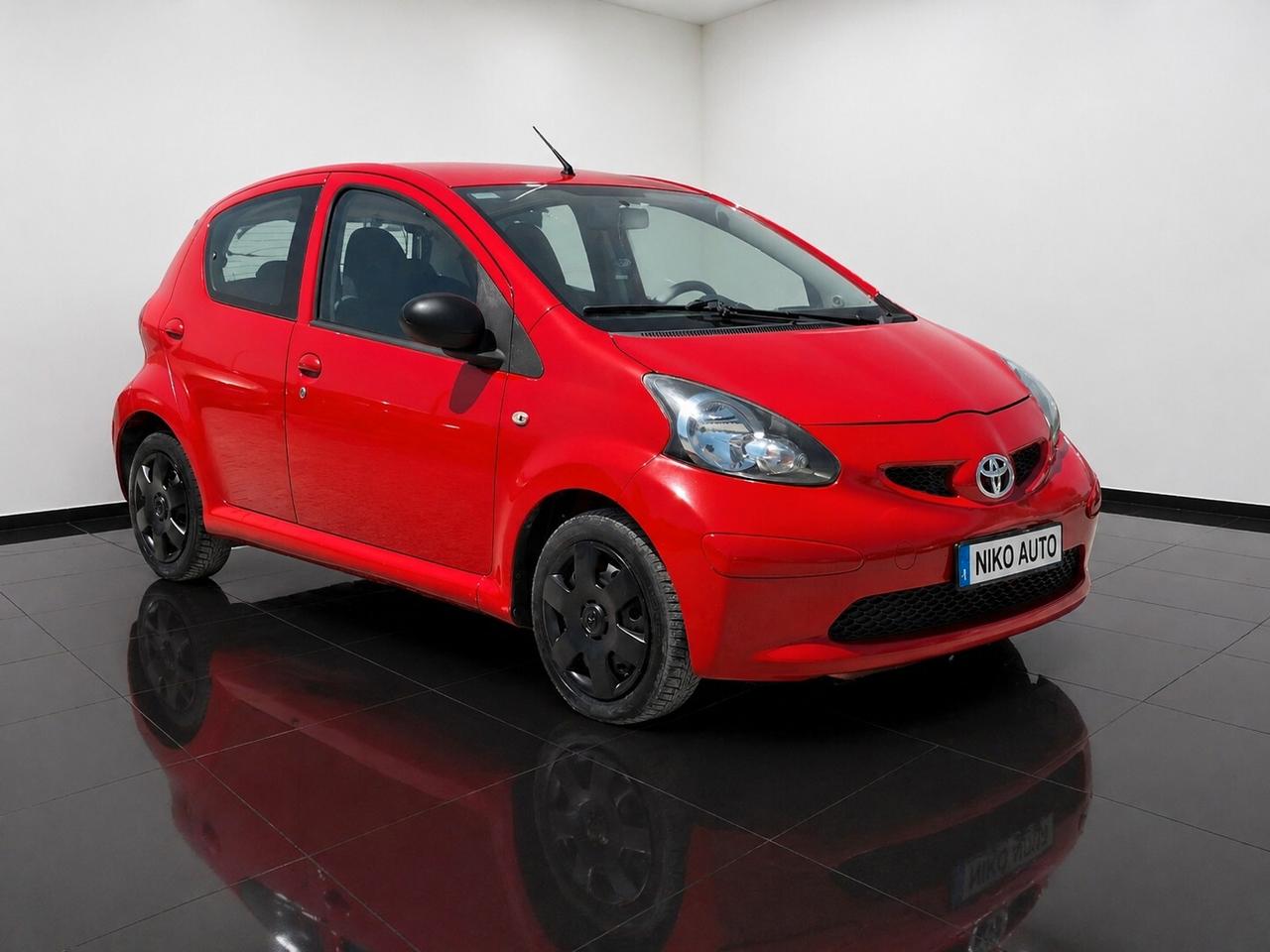 Toyota Aygo 2006 1.0 12V VVT-i 5 porte Sol BLUETOOTH KM CERTIFICATI NEOPATENTATI