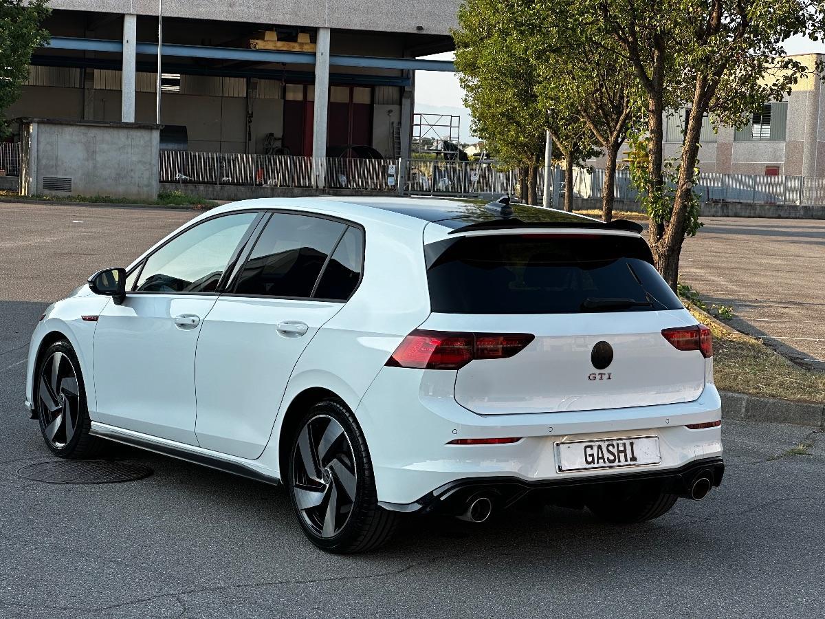 VOLKSWAGEN - Golf - 2.0 TSI GTI DSG SPORT