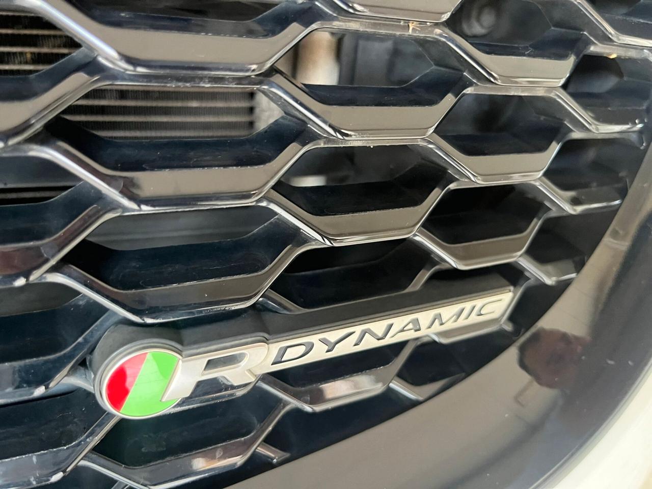 Jaguar E-Pace 2.0D 150 CV AWD aut. R-Dynamic HSE