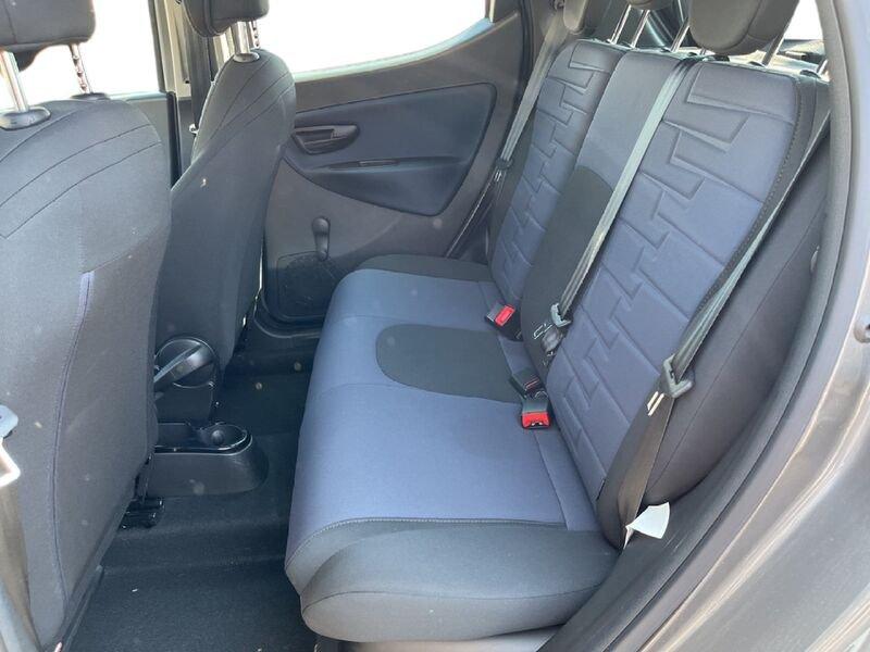 Lancia Ypsilon NUOVA My24 402 Platino 1.0