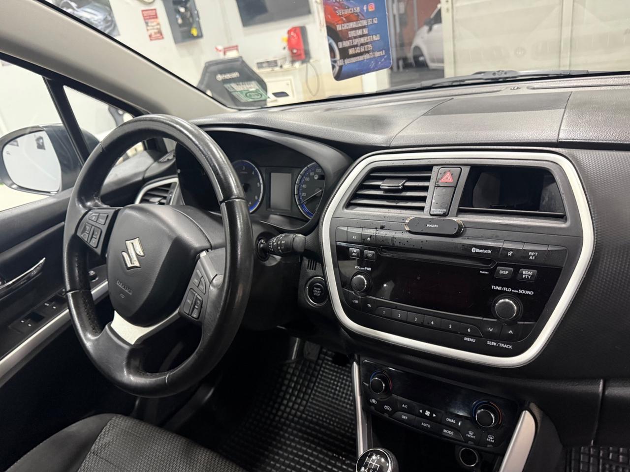 Suzuki sx4 S-Cross 1.6 2015 full optional