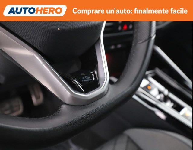 VOLKSWAGEN Golf 1.5 eTSI 150 CV EVO ACT DSG R-Line