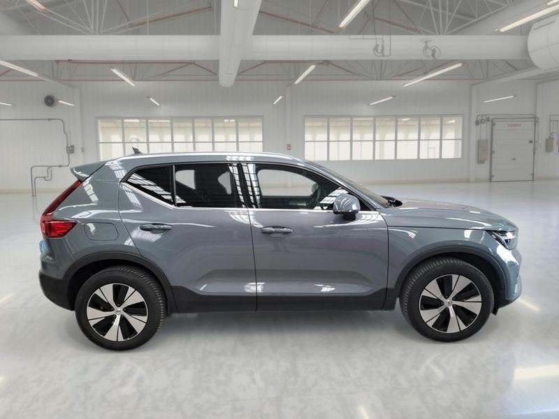VOLVO XC40 T4 RECHARGE PLUG-IN AUTO CORE SUV