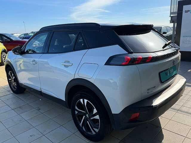 Peugeot 2008 BlueHDi 130 S&S EAT8 Allure Pack