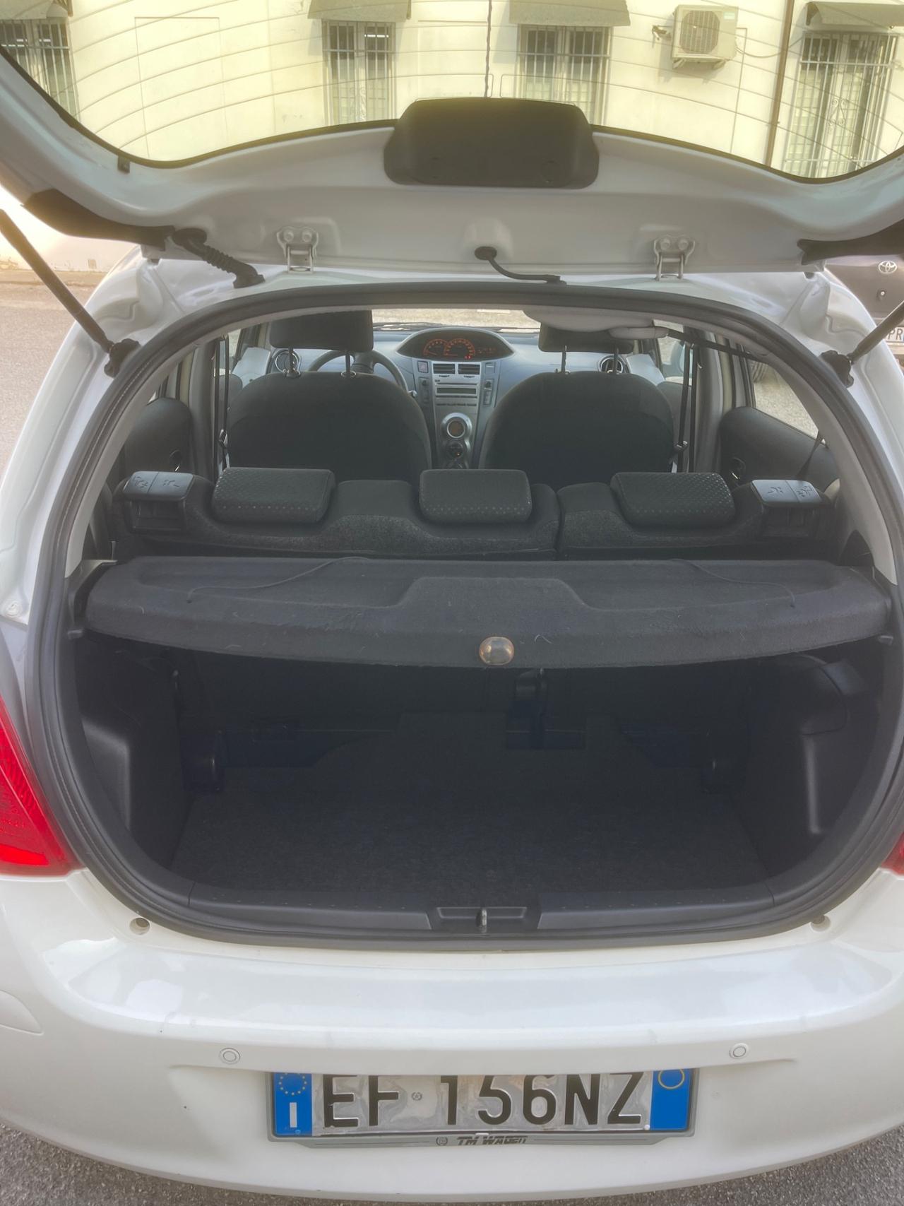 Toyota Yaris 1.4 D-4D DPF 5 porte M-MT Sol