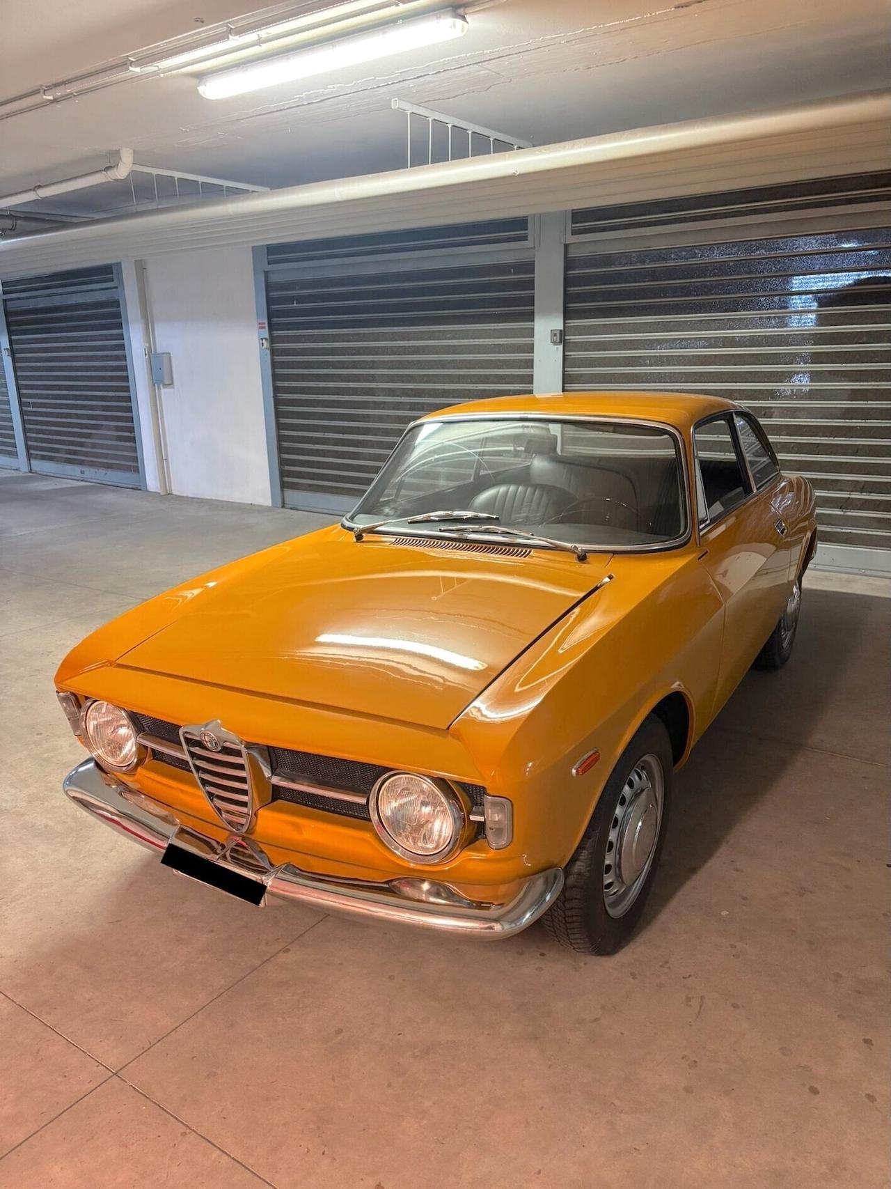 Alfa Romeo GT 1300