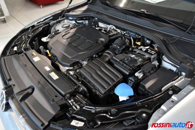 VOLKSWAGEN Passat 2.0 TDI 150 CV DSG BUSINESS + MATRIX LED + EASY OP