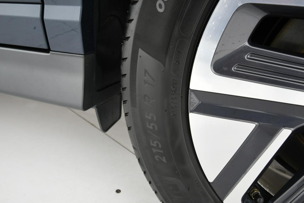 HYUNDAI Kona 64 kWh EV Xline CAMERA+ACC+FULL LED