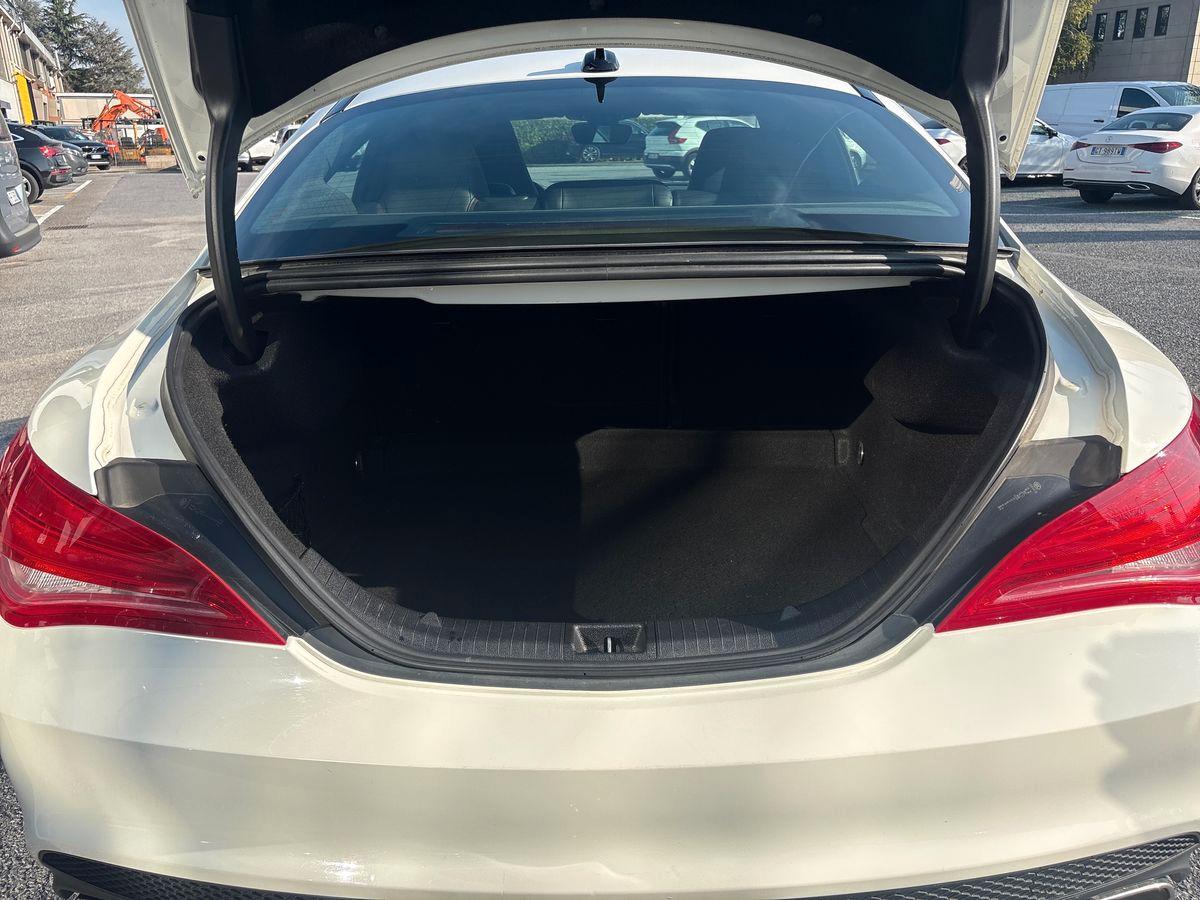 Mercedes-Benz CLA 180 d (cdi) Premium E6