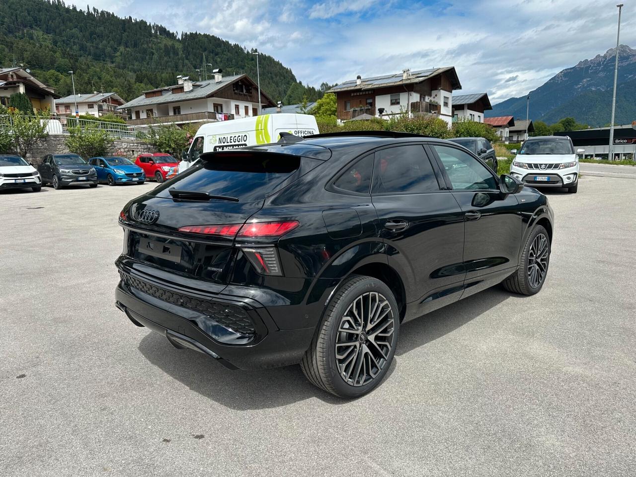 Audi Q3 SPB TFSI 150 kW S tronic quattro Line edition