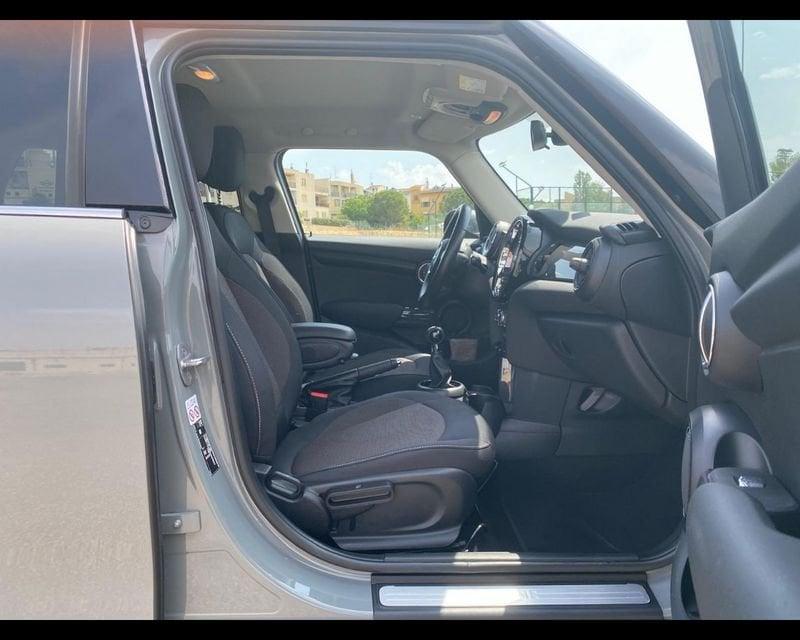 MINI Mini 5 porte Mini IV F55 2021 5p Mini 5p 1.5 One Classic 75cv