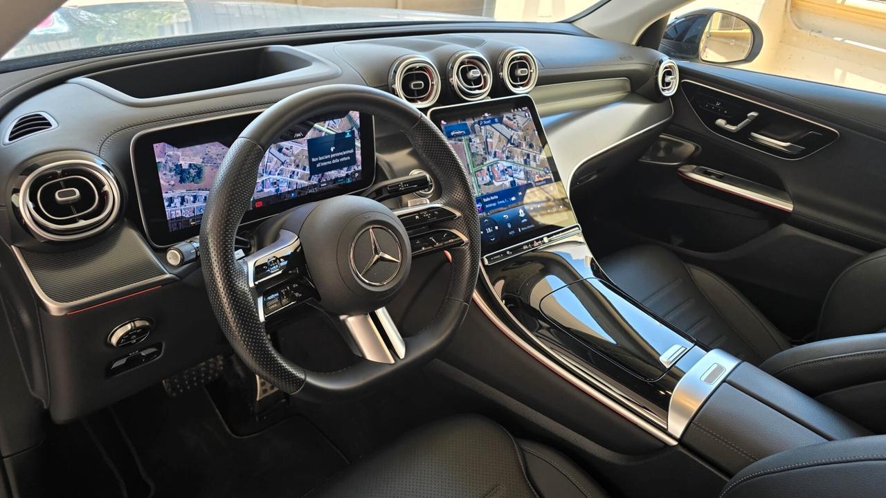 MB GLC 220d COUPE PREMIUM PLUS AMG LINE MHEV 4MATIC