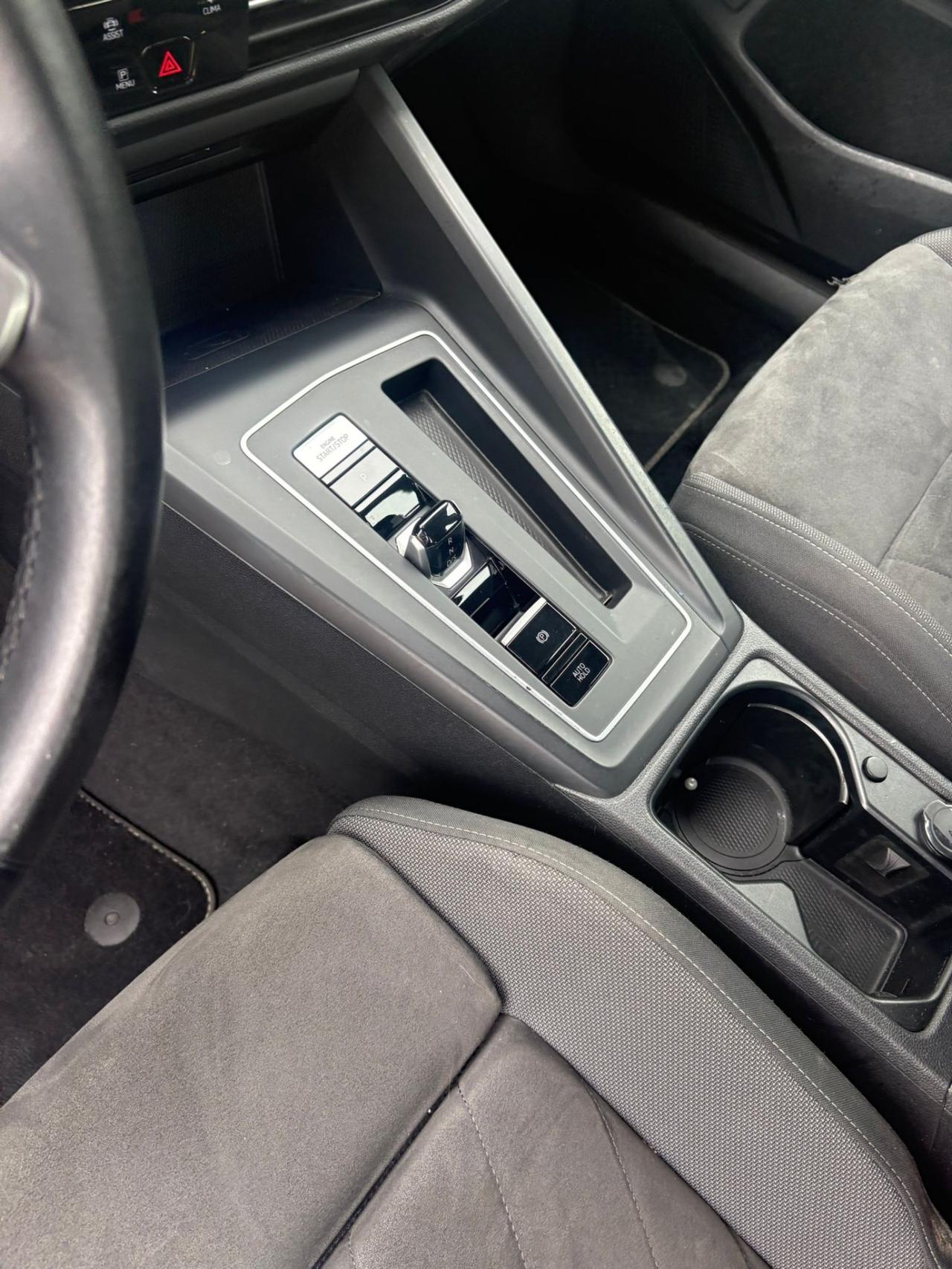 Volkswagen Golf 8 style