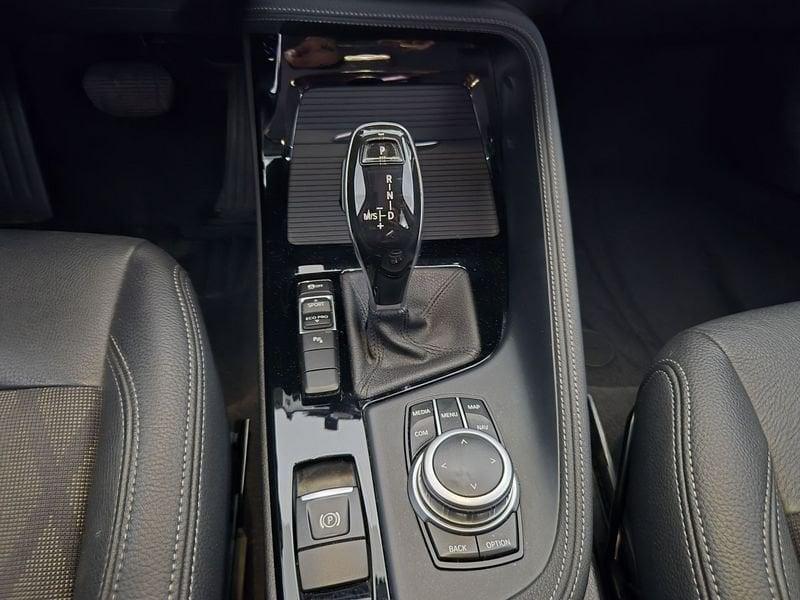BMW X1 F48 2019 Benzina sdrive18i xLine 140cv auto