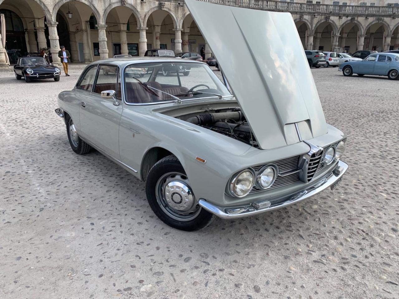 Alfa Romeo Sprint Bertone