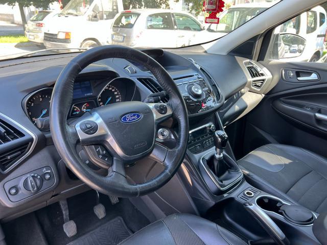 FORD Kuga 2.0 TDCI 140 CV 2WD Titanium