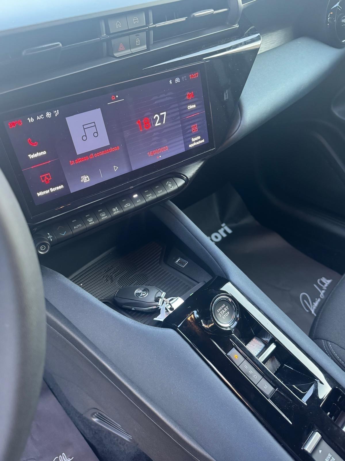 Alfa Romeo Junior 1.2 136 CV Hybrid eDCT6